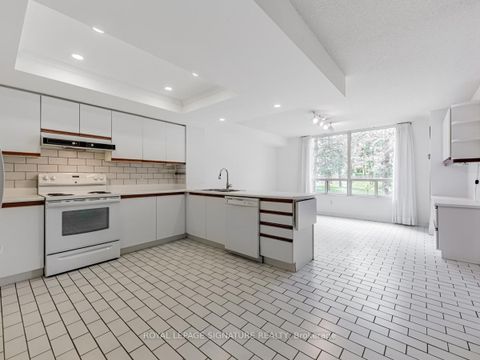 Photo 4 at 217 - 1200 Don Mills Road, Don Mills, Toronto