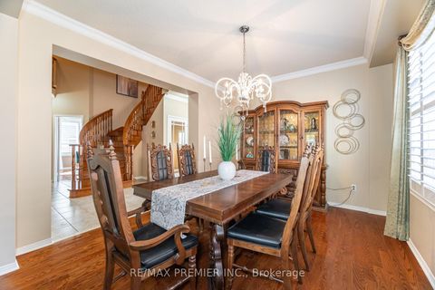 Photo 8 at 265 Julia Valentina Avenue, Sonoma Heights, Vaughan