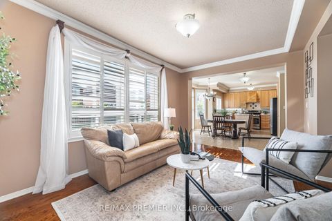 Photo 16 at 265 Julia Valentina Avenue, Sonoma Heights, Vaughan