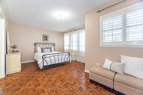 Photo 29 at 265 Julia Valentina Avenue, Sonoma Heights, Vaughan