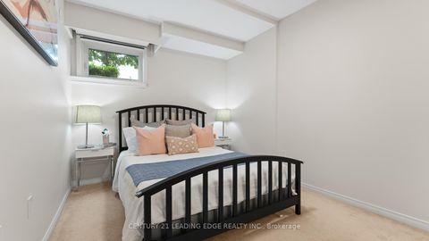 Photo 11 at 112 - 8835 Sheppard Avenue E, Rouge E11, Toronto