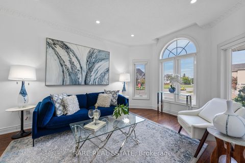 Photo 6 at 545 Highcliffe Drive, Uplands, Vaughan