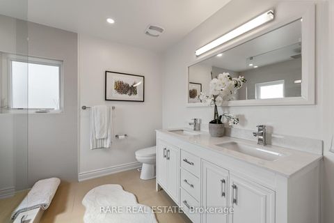 Photo 19 at 545 Highcliffe Drive, Uplands, Vaughan
