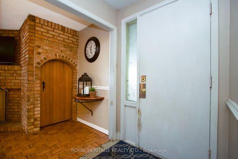 Photo 3 at 86 Scarboro Avenue, Highland Creek, Toronto