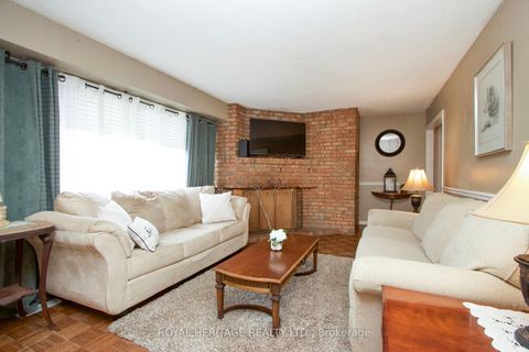 Photo 8 at 86 Scarboro Avenue, Highland Creek, Toronto