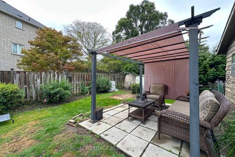 Photo 15 at 86 Scarboro Avenue, Highland Creek, Toronto