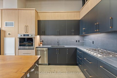 Photo 16 at 606 - 90 Sumach Street, Regent Park, Toronto