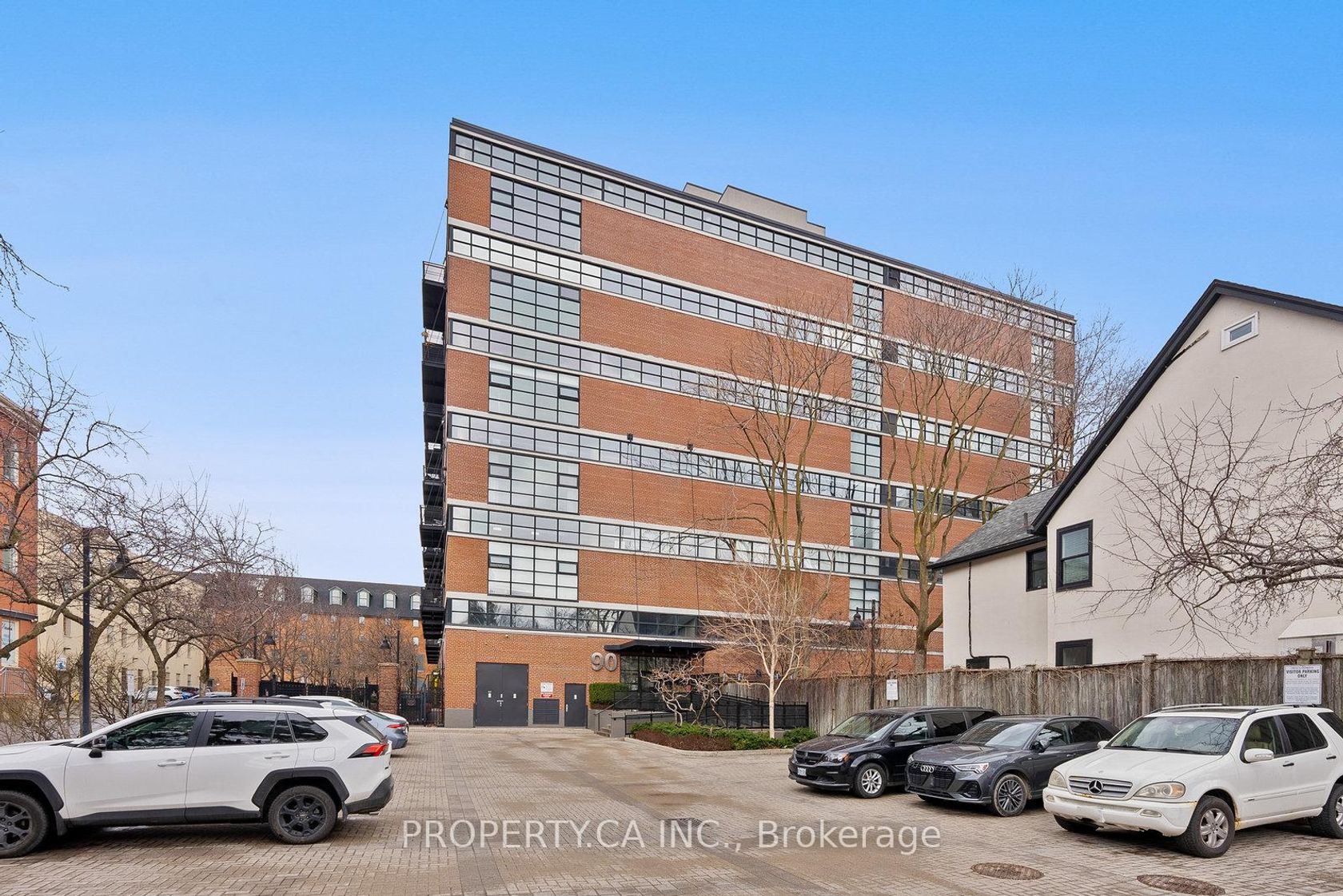 606 - 90 Sumach Street, Regent Park, Toronto 