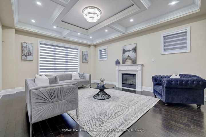 Photo 22 at 5 Walkercleave Drive, Credit Valley, Brampton