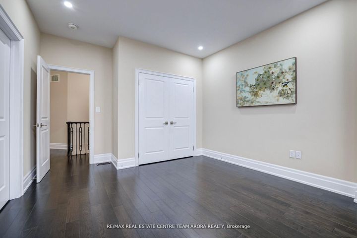 Photo 36 at 5 Walkercleave Drive, Credit Valley, Brampton