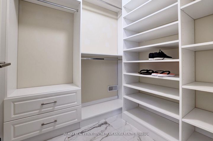 Photo 40 at 5 Walkercleave Drive, Credit Valley, Brampton