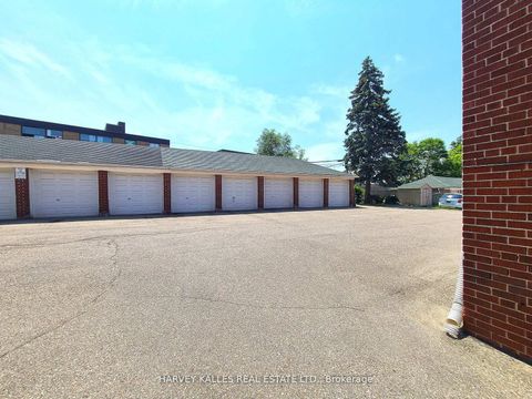Photo 11 at 90 Trethewey Drive, Greenbrook, Toronto