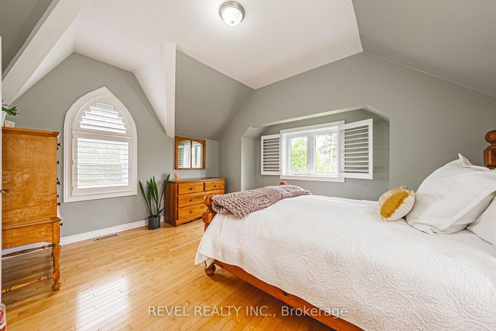 Photo 21 at 8305 CANYON Road, Campbellville, Milton