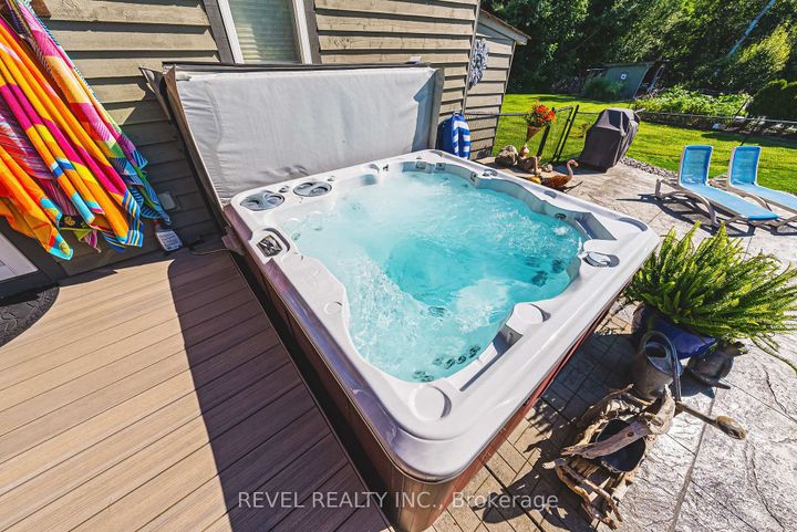Photo 40 at 8305 CANYON Road, Campbellville, Milton
