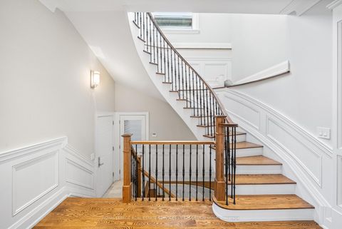 Photo 10 at 565 Broadway Avenue, Leaside, Toronto