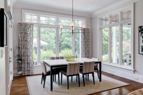 Photo 8 at 71 Ennisclare Drive W, MO Morrison, Oakville