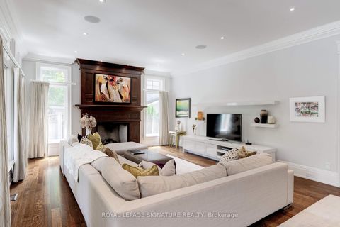 Photo 10 at 71 Ennisclare Drive W, MO Morrison, Oakville