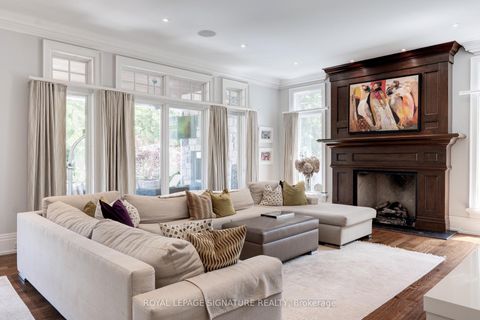 Photo 12 at 71 Ennisclare Drive W, MO Morrison, Oakville