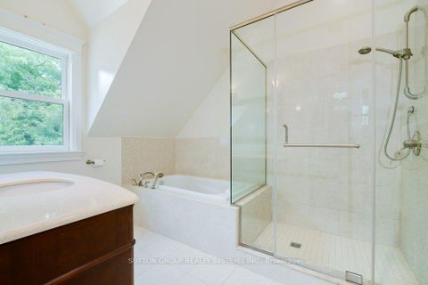 Photo 23 at 101 Perry Crescent, Rosethorn, Toronto