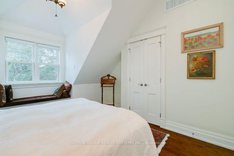 Photo 26 at 101 Perry Crescent, Rosethorn, Toronto