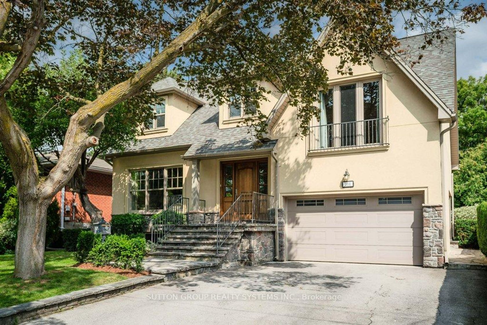 101 Perry Crescent, Rosethorn, Toronto 