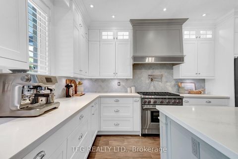 Photo 12 at 944 Grand Ridge Avenue, Pinecrest, Oshawa