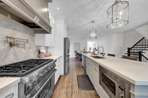 Photo 15 at 944 Grand Ridge Avenue, Pinecrest, Oshawa