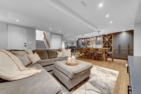 Photo 37 at 944 Grand Ridge Avenue, Pinecrest, Oshawa