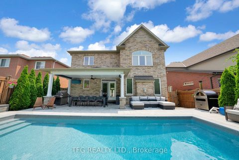 Photo 41 at 944 Grand Ridge Avenue, Pinecrest, Oshawa