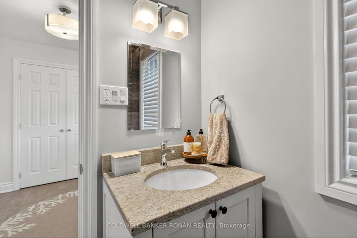 Photo 19 at 22 Mulock Drive, Bond Head, Bradford West Gwillimbury