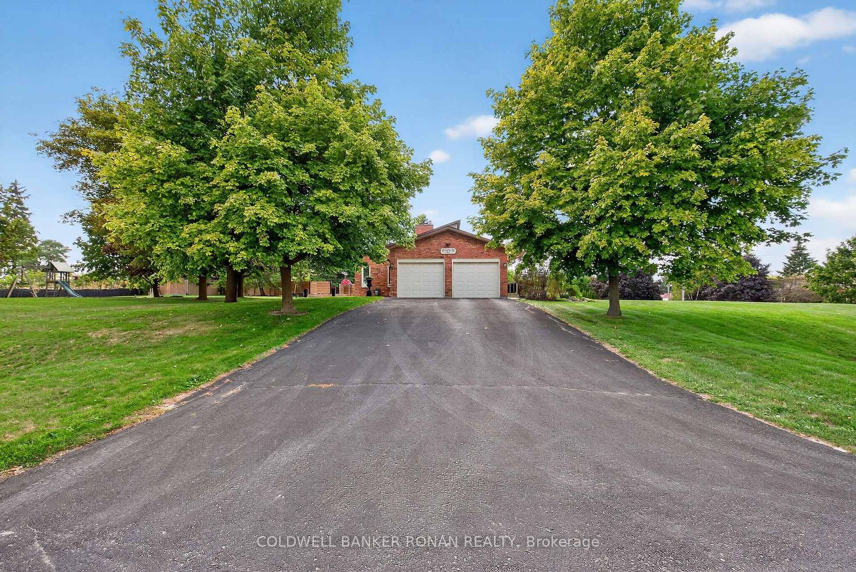 22 Mulock Drive, Bond Head, Bradford West Gwillimbury 2