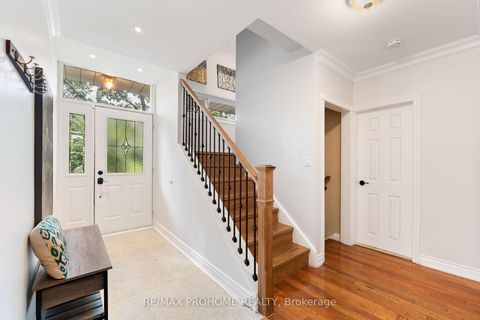 Photo 4 at 39 Addison Crescent, Don Mills, Toronto