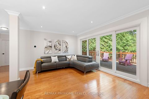 Photo 7 at 39 Addison Crescent, Don Mills, Toronto