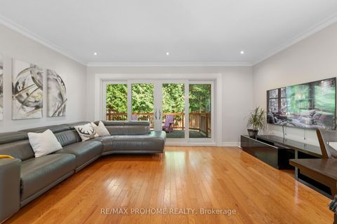 Photo 10 at 39 Addison Crescent, Don Mills, Toronto