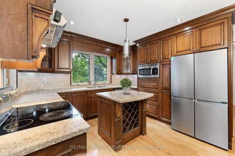 Photo 15 at 39 Addison Crescent, Don Mills, Toronto