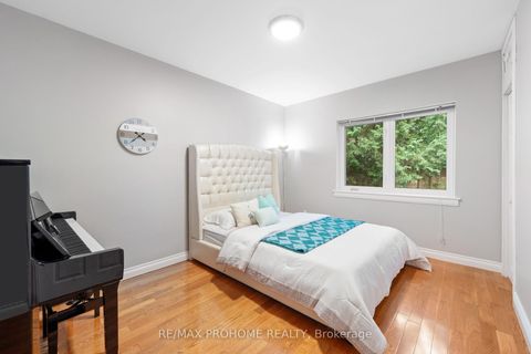 Photo 19 at 39 Addison Crescent, Don Mills, Toronto