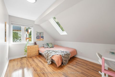 Photo 26 at 39 Addison Crescent, Don Mills, Toronto