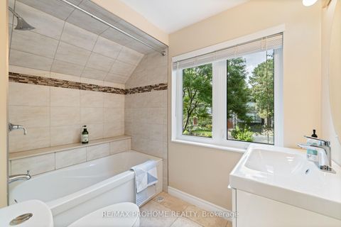 Photo 30 at 39 Addison Crescent, Don Mills, Toronto