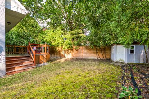 Photo 39 at 39 Addison Crescent, Don Mills, Toronto