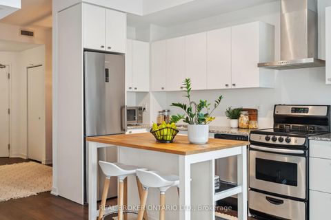 Photo 10 at 1115 - 51 East Liberty Street, Niagara, Toronto Photo 10 at 1115 - 51 East Liberty Street, Niagara, Toronto