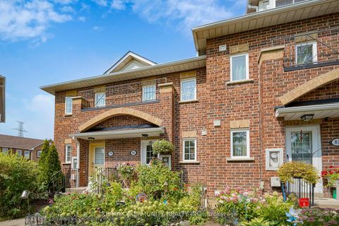 Photo 2 at 80 - 2 Hedge End Road N, Rouge E11, Toronto