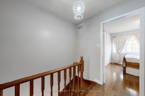 Photo 20 at 80 - 2 Hedge End Road N, Rouge E11, Toronto