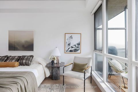 Photo 24 at 807 - 38 Niagara Street, Waterfront Communities C1, Toronto