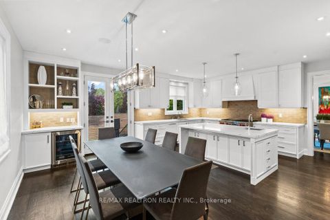 Photo 22 at 542 HIGHCLIFFE Drive, Uplands, Vaughan