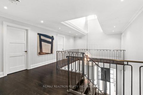 Photo 35 at 542 HIGHCLIFFE Drive, Uplands, Vaughan