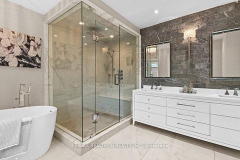Photo 39 at 542 HIGHCLIFFE Drive, Uplands, Vaughan