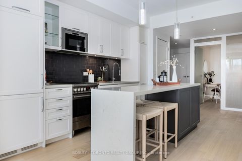 Photo 8 at 411 - 25 Malcolm Road, Leaside, Toronto Photo 8 at 411 - 25 Malcolm Road, Leaside, Toronto