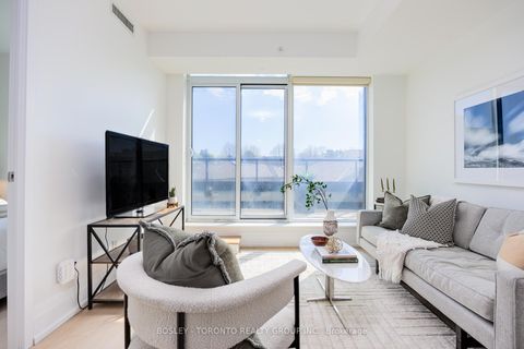 Photo 14 at 411 - 25 Malcolm Road, Leaside, Toronto Photo 14 at 411 - 25 Malcolm Road, Leaside, Toronto