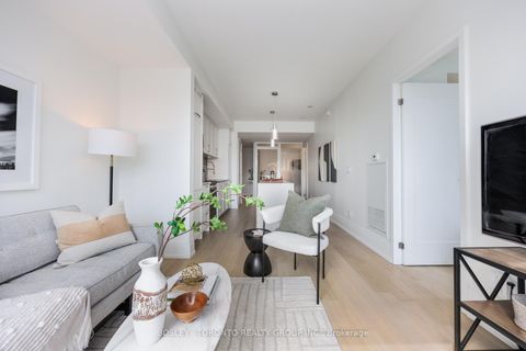 Photo 17 at 411 - 25 Malcolm Road, Leaside, Toronto