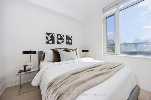 Photo 21 at 411 - 25 Malcolm Road, Leaside, Toronto Photo 21 at 411 - 25 Malcolm Road, Leaside, Toronto